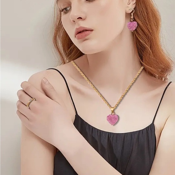 NIP! Set! Sparkling Pink Heart Earring & Necklace! Sparkling Pink Rhinestones! - Picture 11 of 14